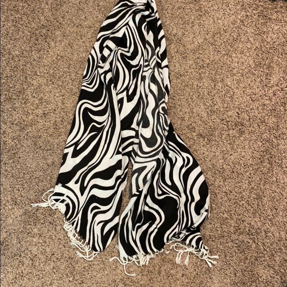 Zebra scarf